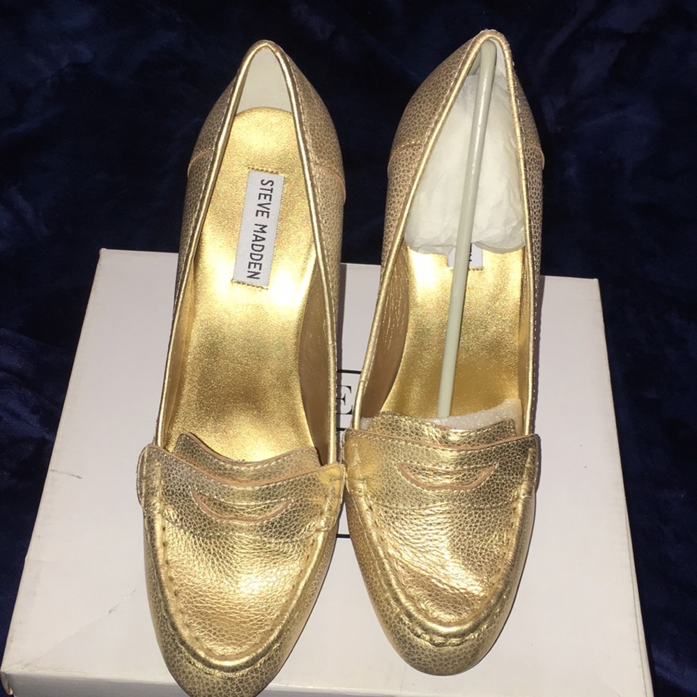 Gold Toes